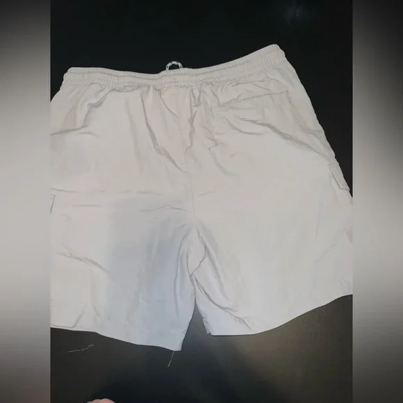 Original Use Men’s Woven Gray Cargo Shorts Size Medium Like New - Picture 6 of 6